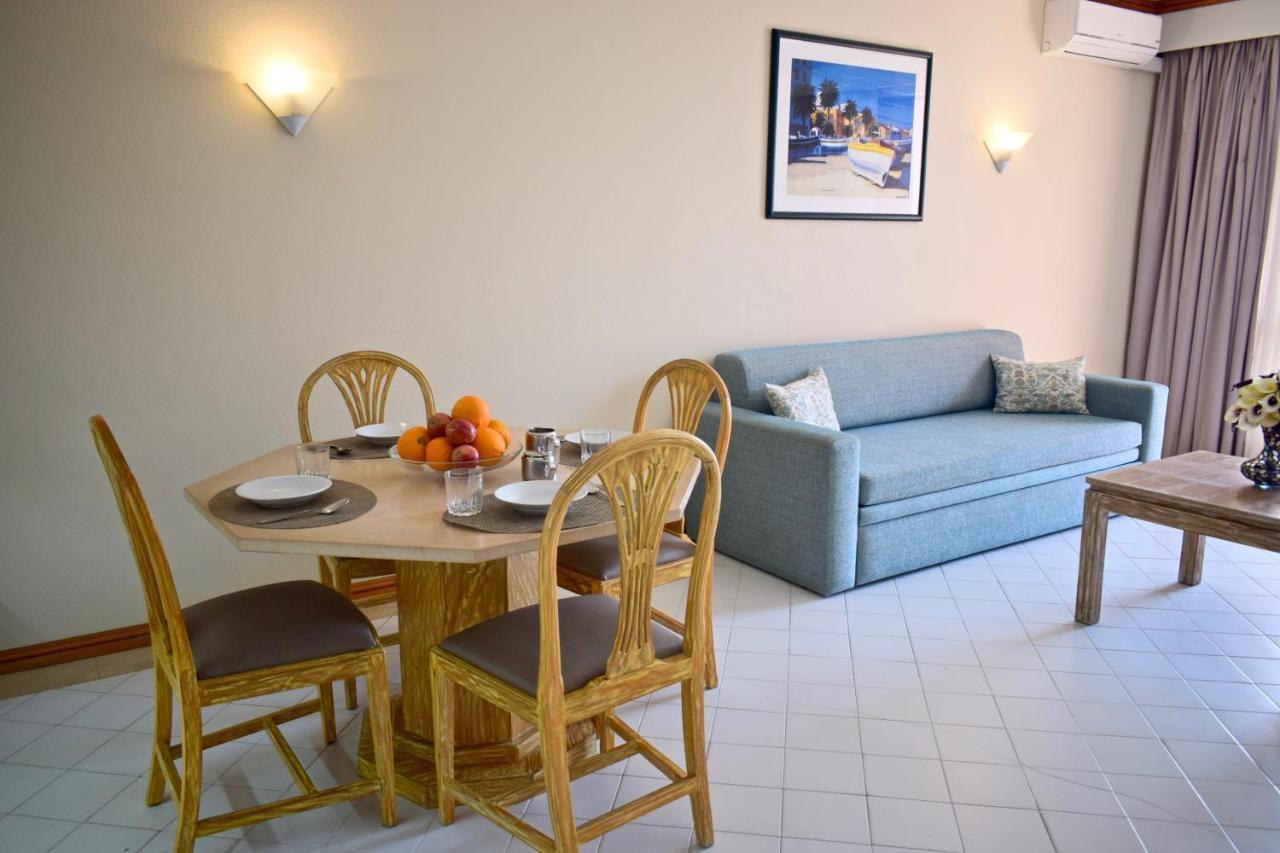 Clube Oceano Apartments อัลบูเฟรา ภายนอก รูปภาพ