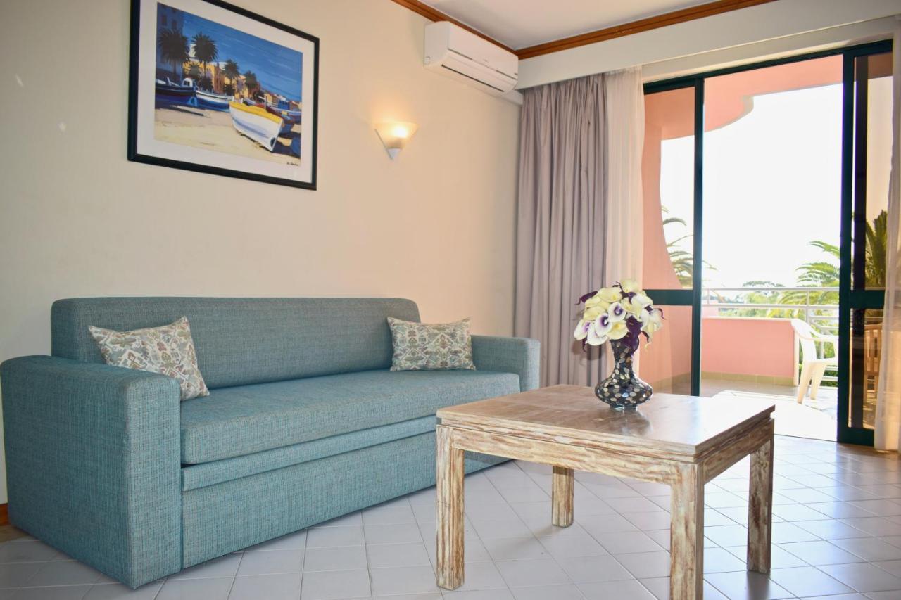 Clube Oceano Apartments อัลบูเฟรา ภายนอก รูปภาพ